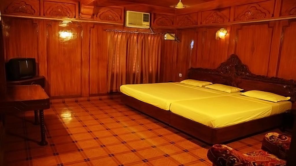 Hotel Sagar Kambam Kültér fotó